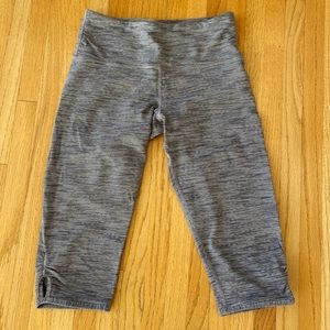 Lululemon Cropped leggings Size 6-Tetra Stripe Asphalt Grey/Black/Alpine White